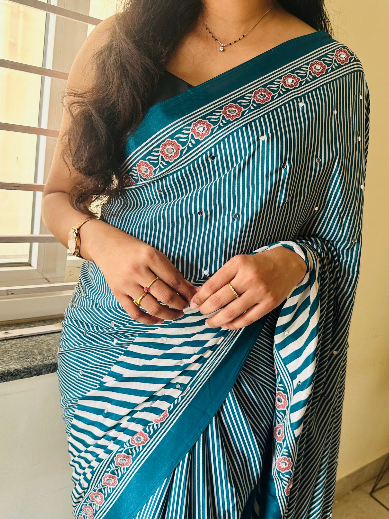 AKAJ008