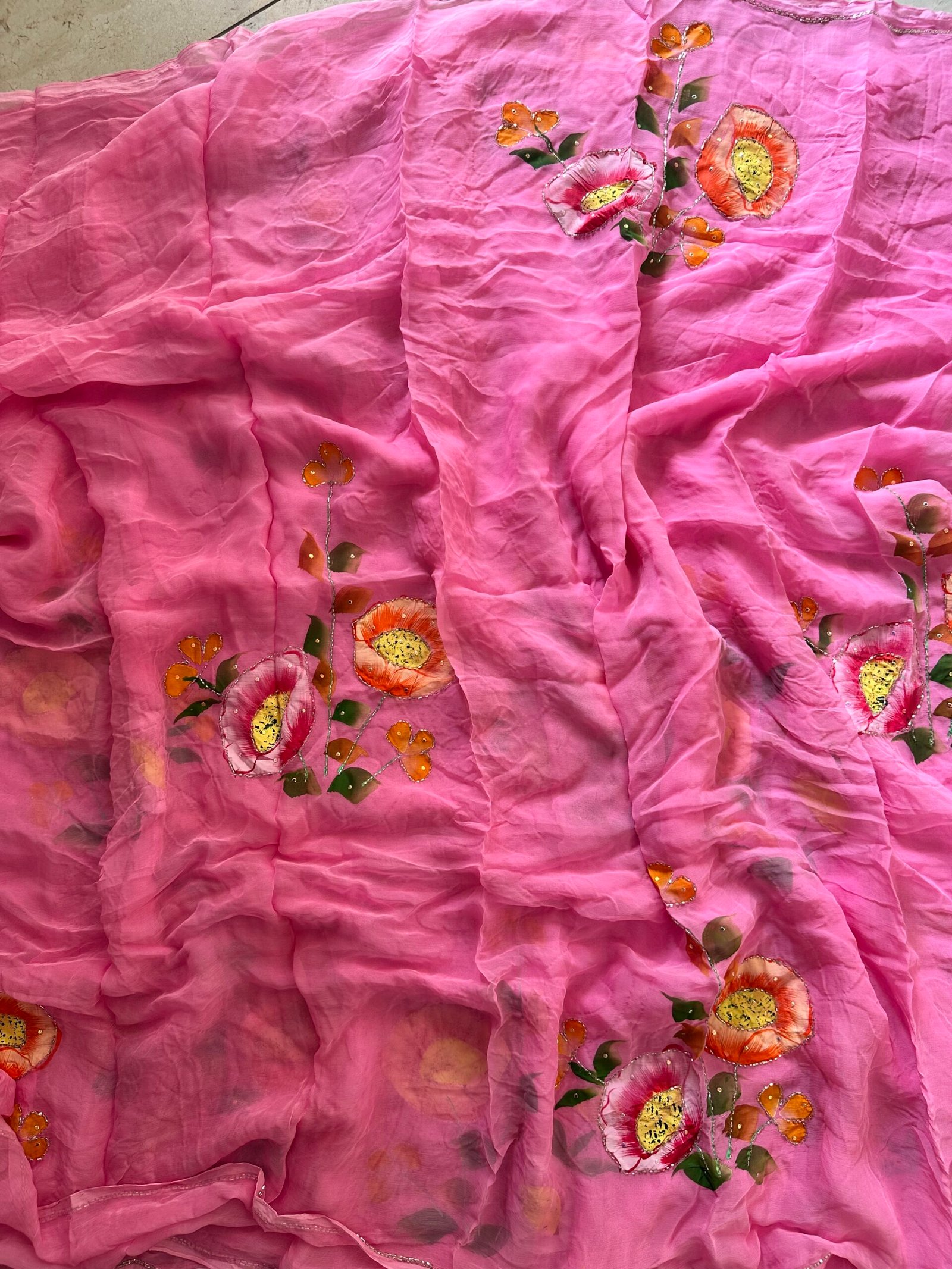 Baby Pink Color Chiffon Hand Painted Floral Handwork Saree | AKHW035 - Image 2